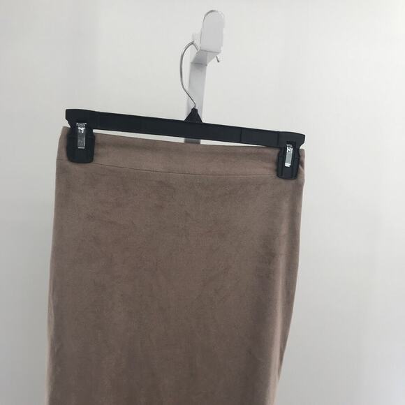House of CB NWT Giuditta Taupe Suedette Pencil Skirt XS - Picture 5 of 11